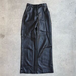 Babaton Aritzia Black Coney Faux Leather Baggy Women’s Pants 00